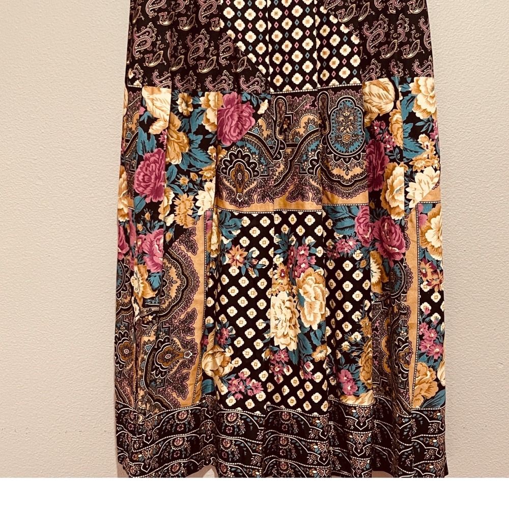 Vintage Koret Petites Women's Skirt Size‎ 10 Petite Paisley and Floral